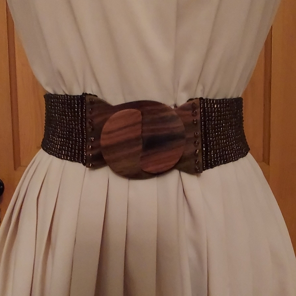 Calvin Klein Dress with belt - Picture 3 of 17